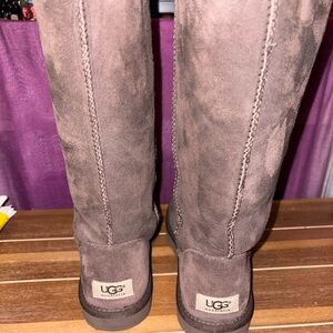 WOMENS CLASSIC TALL UGGS CHOCOLATE BROWN